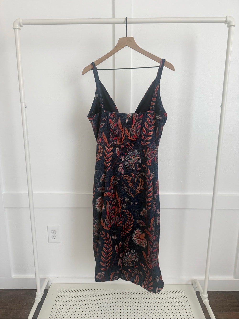 Averie Halley Draped Midi Dress Floral Cobalt Blue - Picture 4 of 4